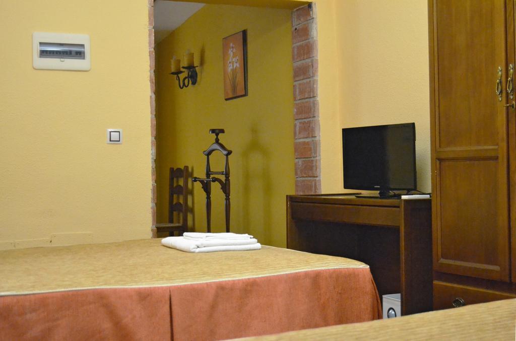 Hotel Rural El Mano Castril Esterno foto